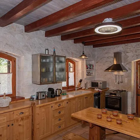 Wild Oak Estate - Stunning Views At A Dreamy Location, By Zantewize Tatil Evi *