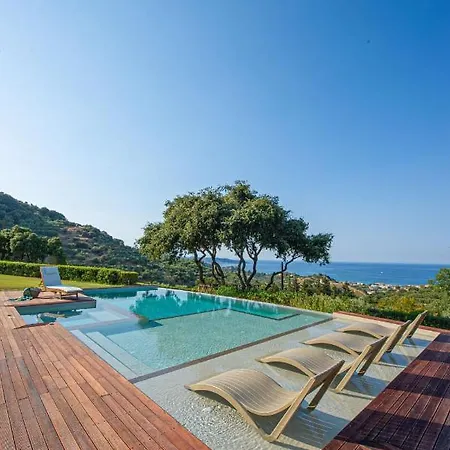 Wild Oak Estate - Stunning Views At A Dreamy Location, By Zantewize