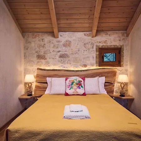 Wild Oak Estate - Stunning Views At A Dreamy Location, By Zantewize Αργάσι